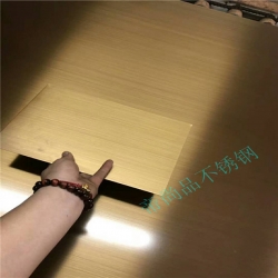 鍍銅鋼闆